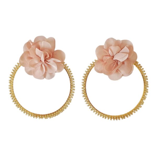 Aretes Rouse
