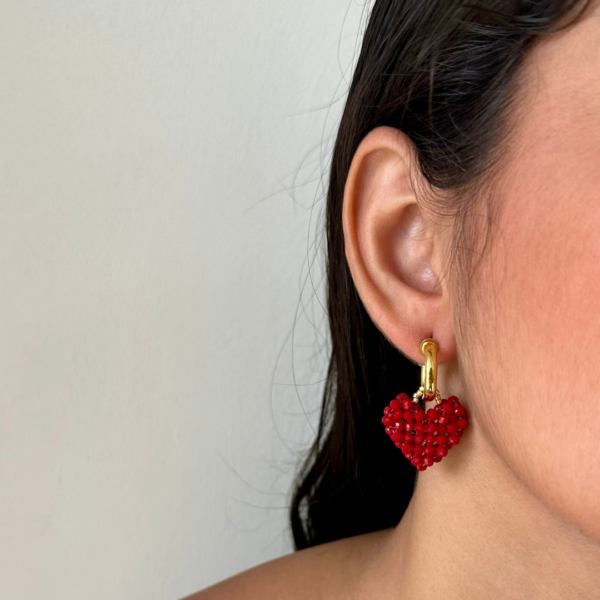 Aretes Amore